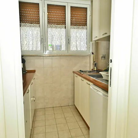 Vieniaroma Appartement *